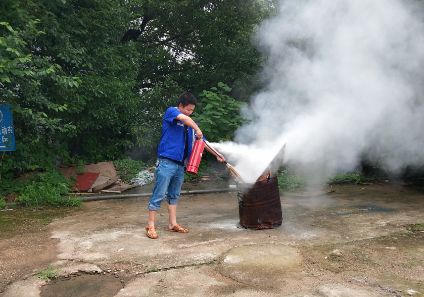 米兰平台,宏明日望,株洲电子科技,湖南电容器,株洲电容器,电容器